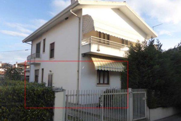 appartamento in vendita a Longare in zona Costozza