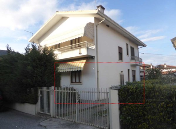 appartamento in vendita a Longare in zona Costozza