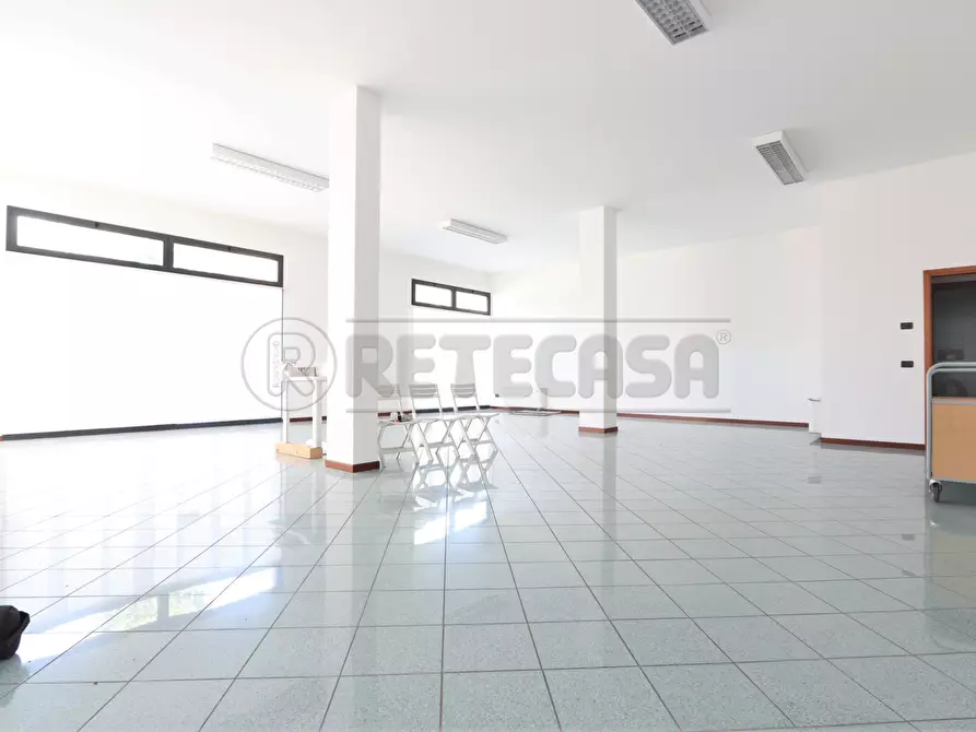 ufficio in vendita a Longare in zona Costozza