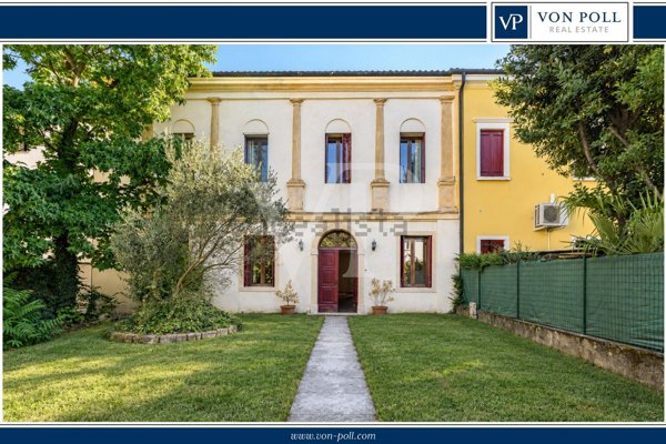 casa indipendente in vendita a Longare in zona Costozza