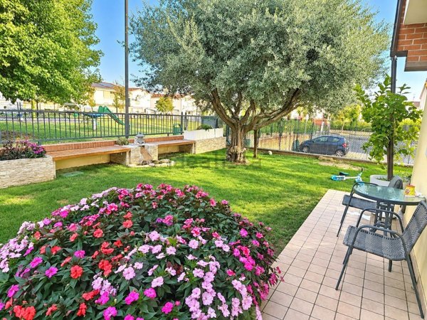 casa indipendente in vendita a Longare in zona Secula