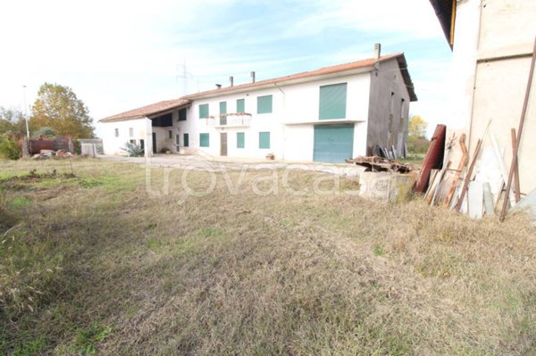 casa indipendente in vendita a Lonigo in zona Madonna