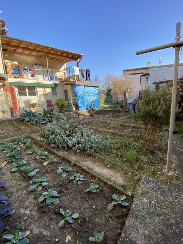 casa indipendente in vendita a Lonigo