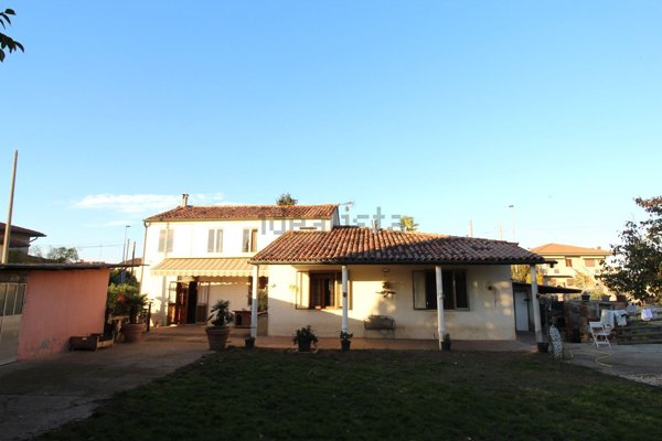 appartamento in vendita a Lonigo in zona Bagnolo