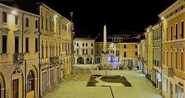 casa indipendente in vendita a Lonigo