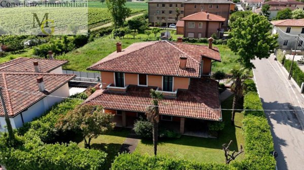 casa indipendente in vendita a Lonigo
