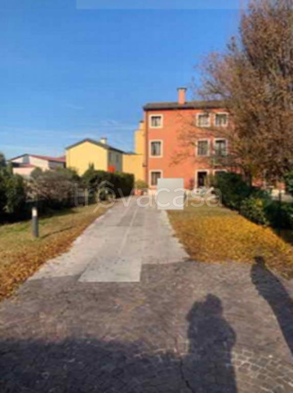appartamento in vendita a Lonigo