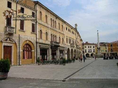 negozio in vendita a Lonigo