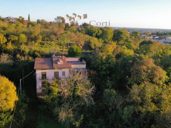 casa indipendente in vendita a Lonigo