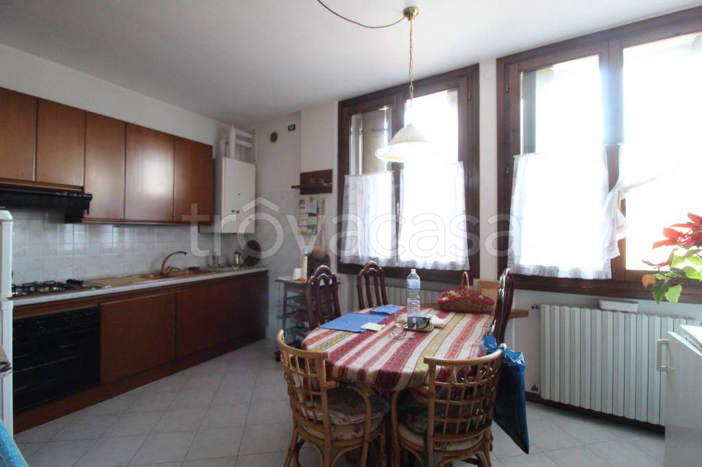 appartamento in vendita a Lonigo