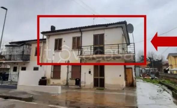 appartamento in vendita a Lonigo in zona Bagnolo