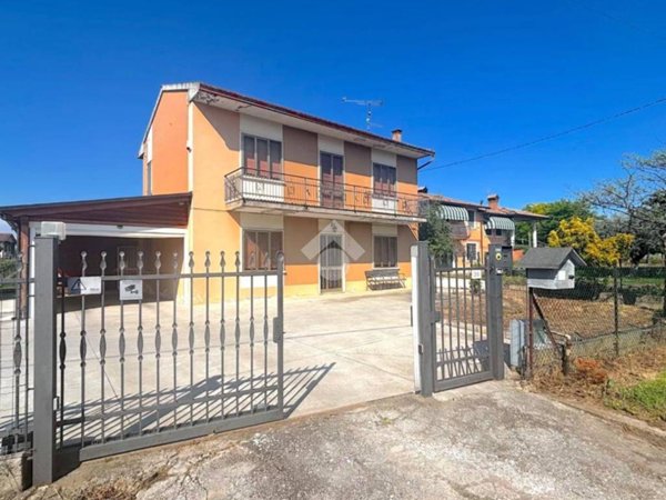 casa indipendente in vendita a Lonigo in zona Bagnolo