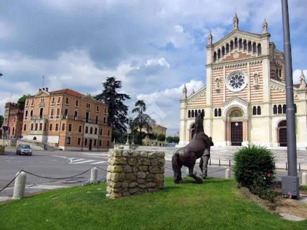 appartamento in vendita a Lonigo