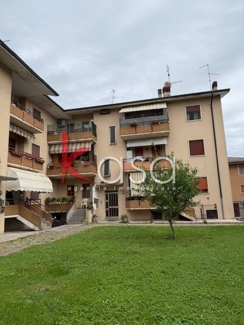 appartamento in vendita a Lonigo in zona Madonna
