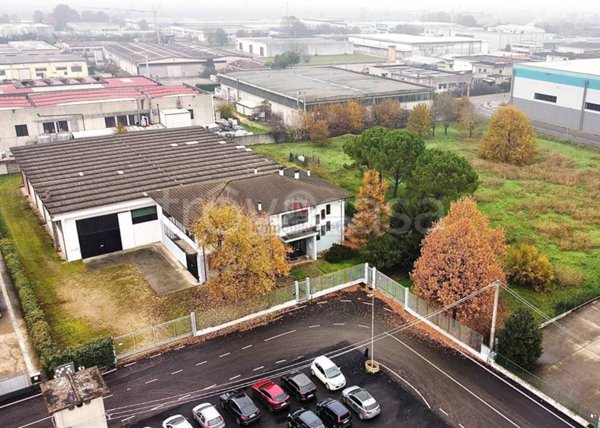 terreno edificabile in vendita a Lonigo