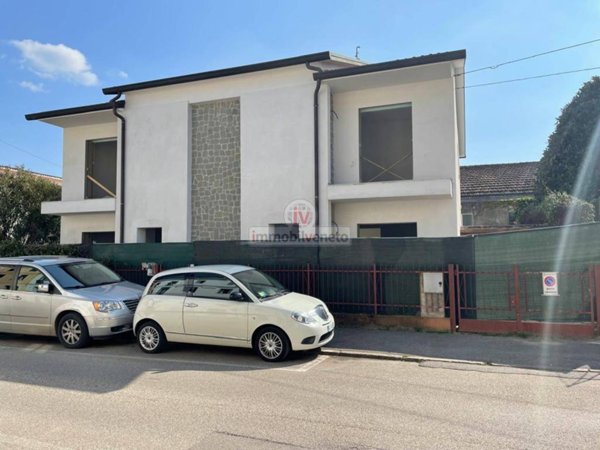 casa indipendente in vendita a Lonigo