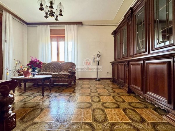 appartamento in vendita a Lonigo