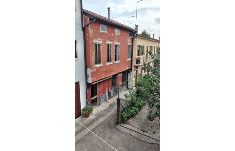 casa indipendente in vendita a Lonigo