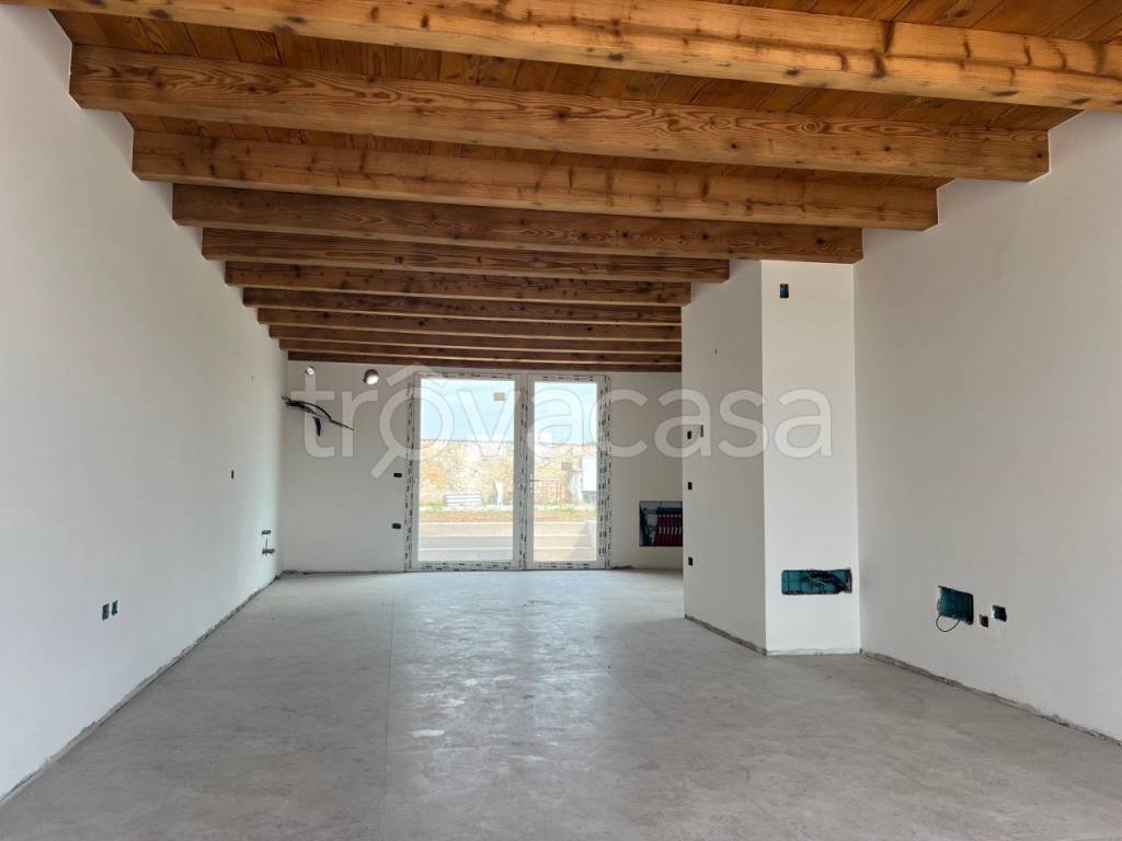 casa semindipendente in vendita a Lonigo in zona Almisano