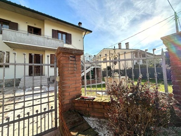 casa indipendente in vendita a Lonigo in zona Bagnolo