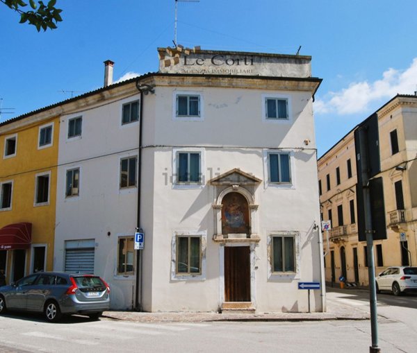 casa indipendente in vendita a Lonigo