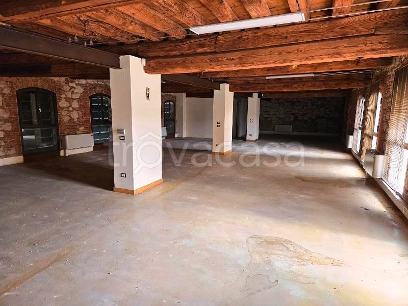 negozio in vendita a Lonigo