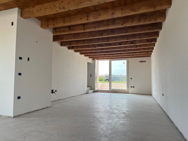 casa semindipendente in vendita a Lonigo in zona Almisano