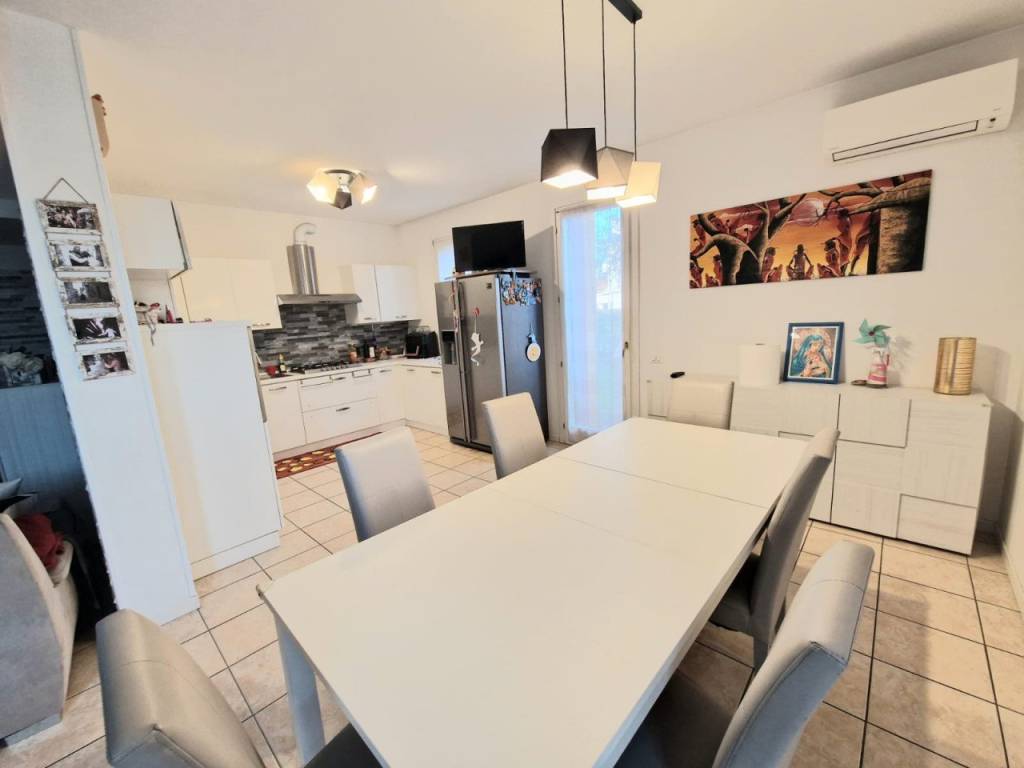 casa indipendente in vendita a Lonigo