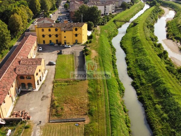 intera palazzina in vendita a Lonigo