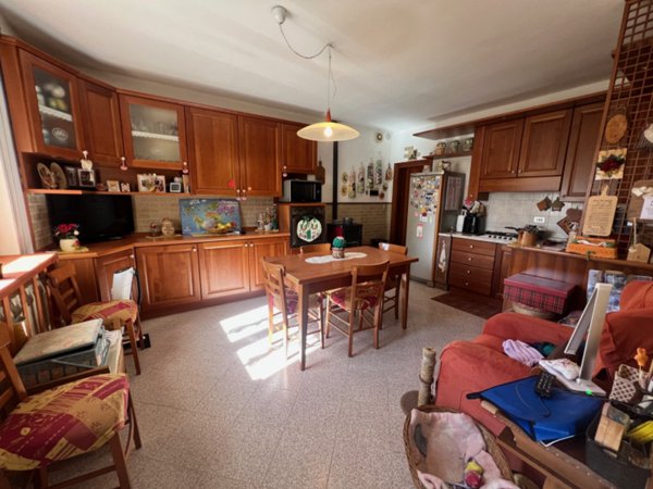 casa indipendente in vendita a Lonigo in zona Almisano