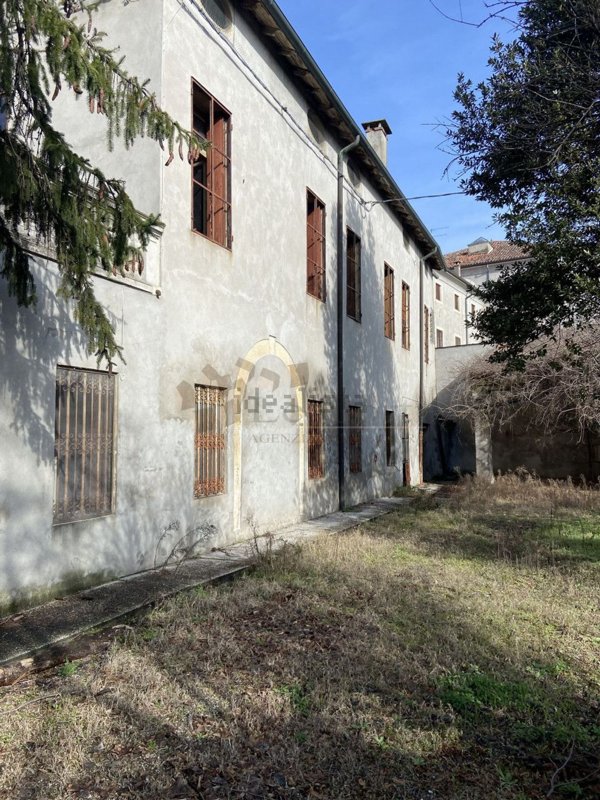 casa indipendente in vendita a Lonigo