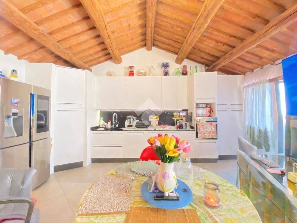 casa indipendente in vendita a Lonigo in zona Monticello