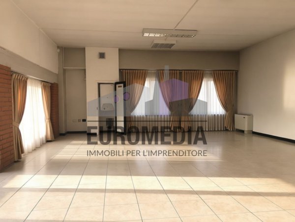 terreno edificabile in vendita a Lonigo