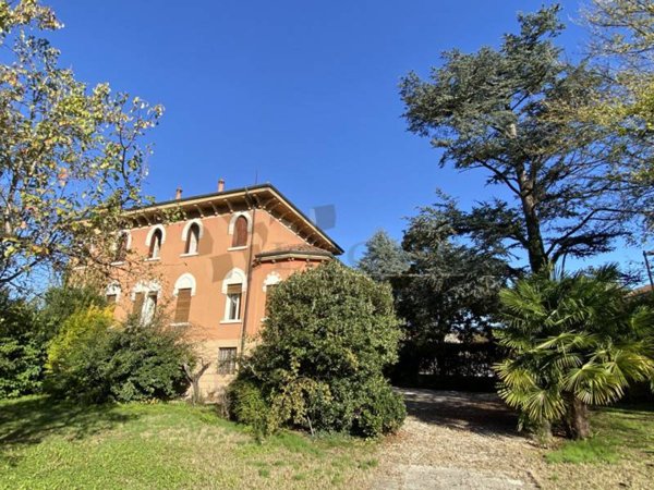 casa indipendente in vendita a Lonigo