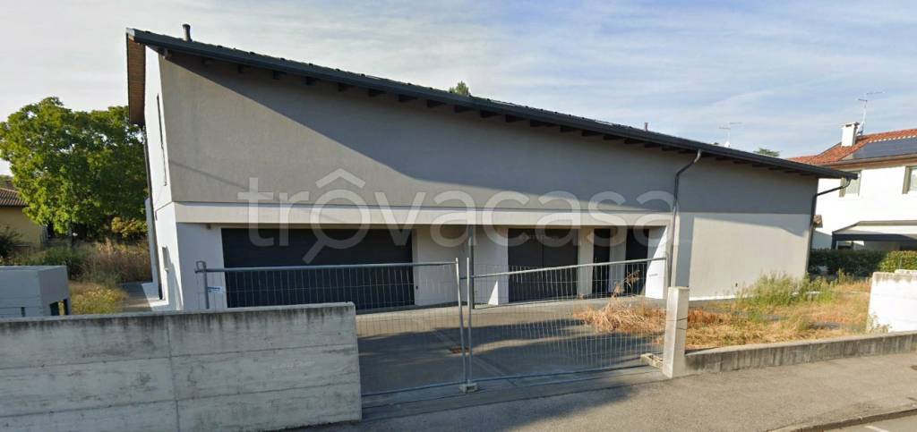 casa indipendente in vendita a Lonigo