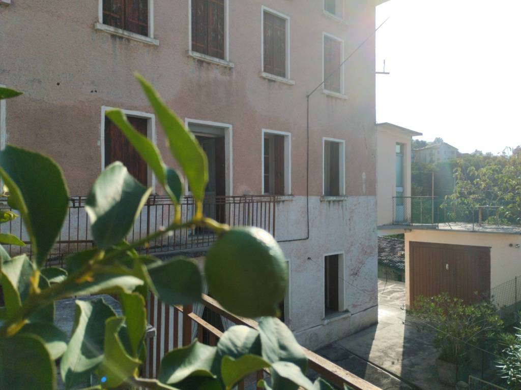 casa indipendente in vendita a Lugo di Vicenza