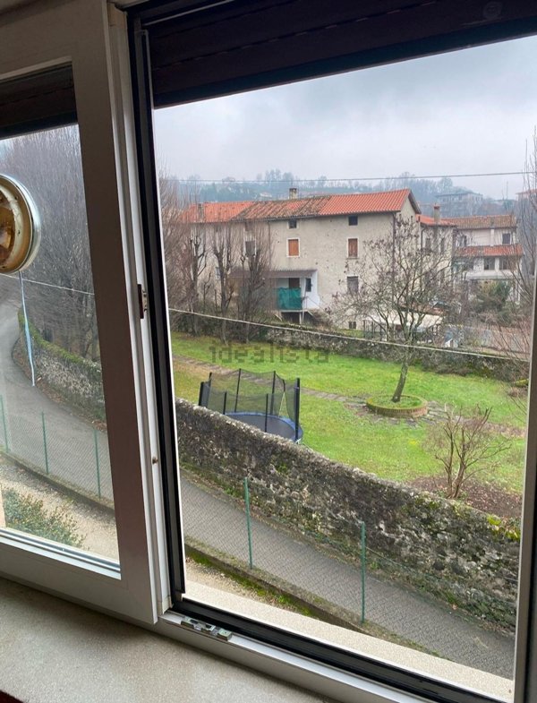 casa indipendente in vendita a Lugo di Vicenza