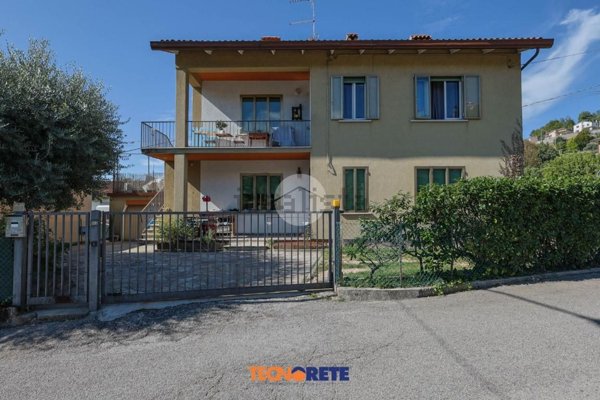 casa indipendente in vendita a Lugo di Vicenza