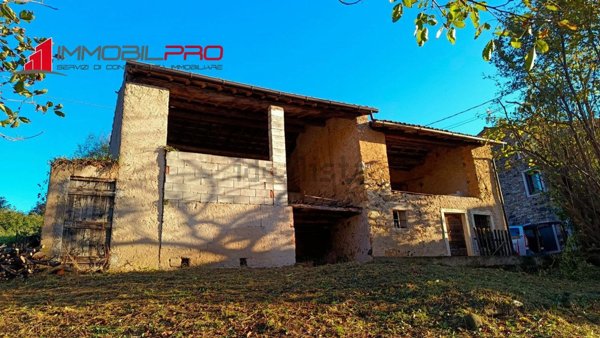terreno edificabile in vendita a Lugo di Vicenza in zona Mare
