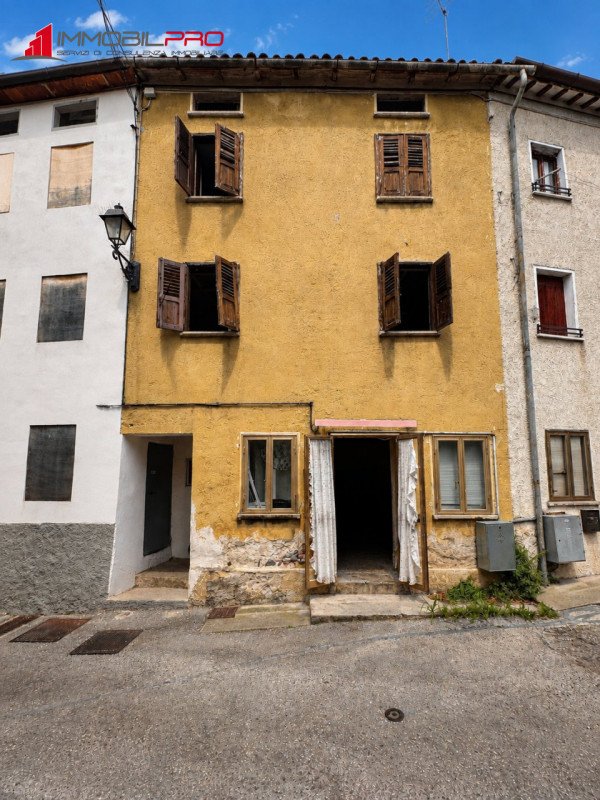 casa indipendente in vendita a Lugo di Vicenza