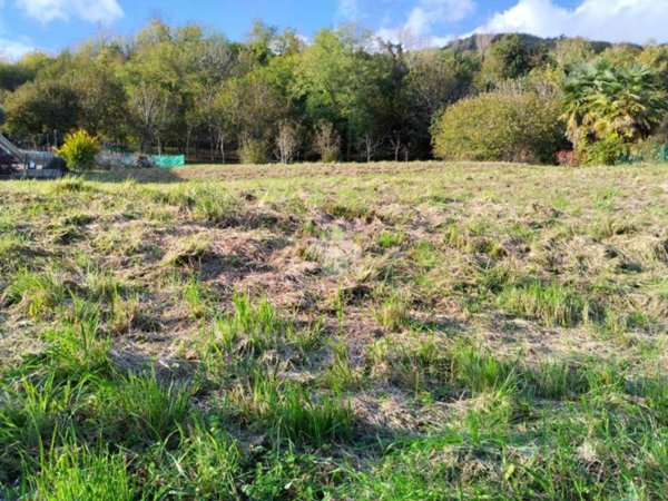 terreno in vendita a Lugo di Vicenza