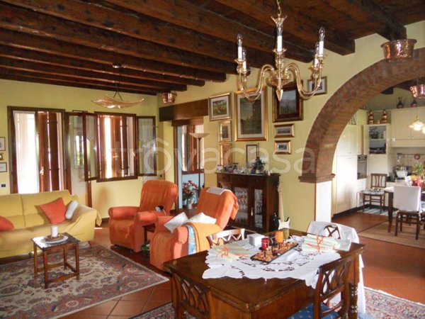 casa indipendente in vendita a Malo
