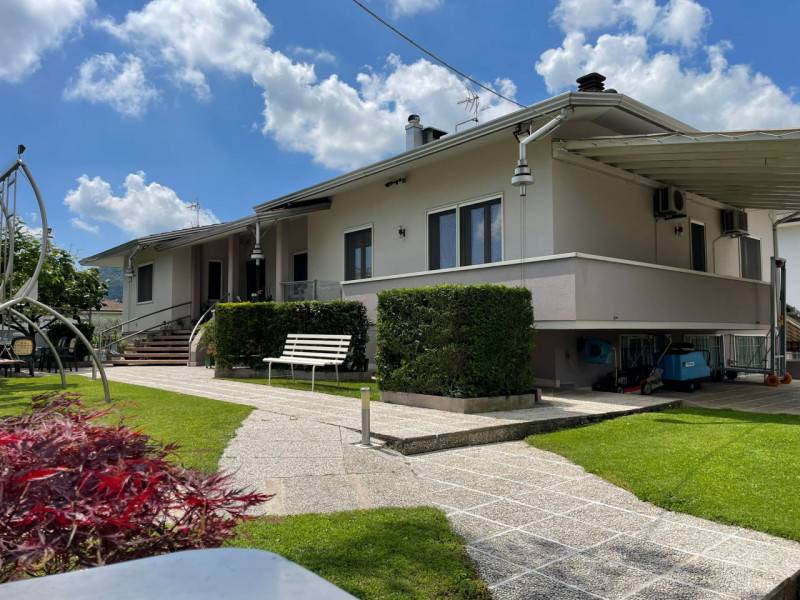 casa indipendente in vendita a Malo
