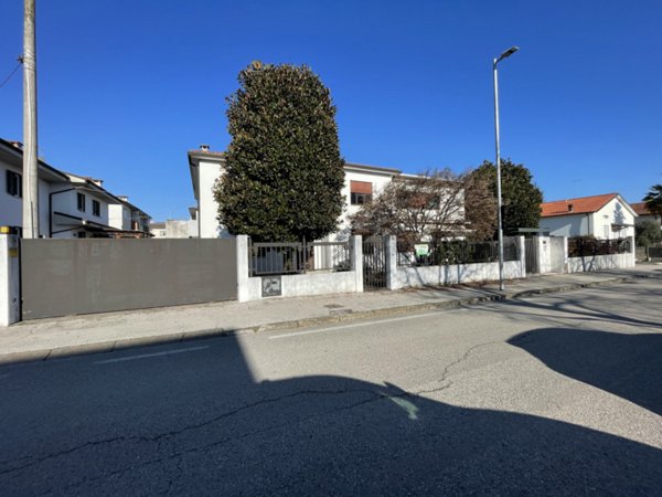 villa in vendita a Malo