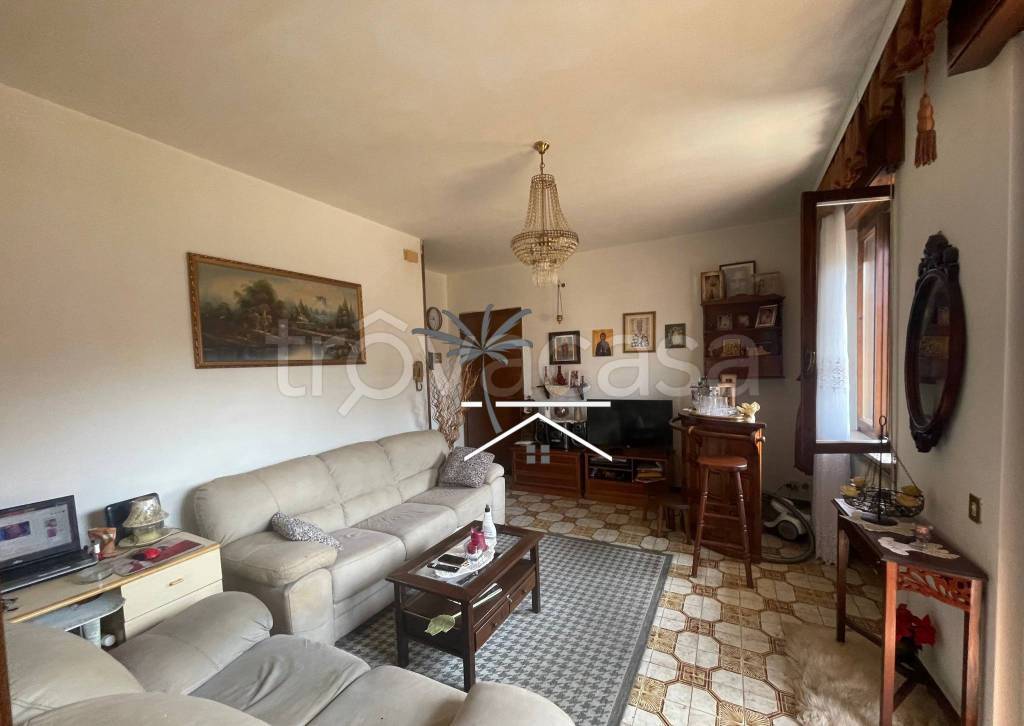 appartamento in vendita a Malo in zona Case