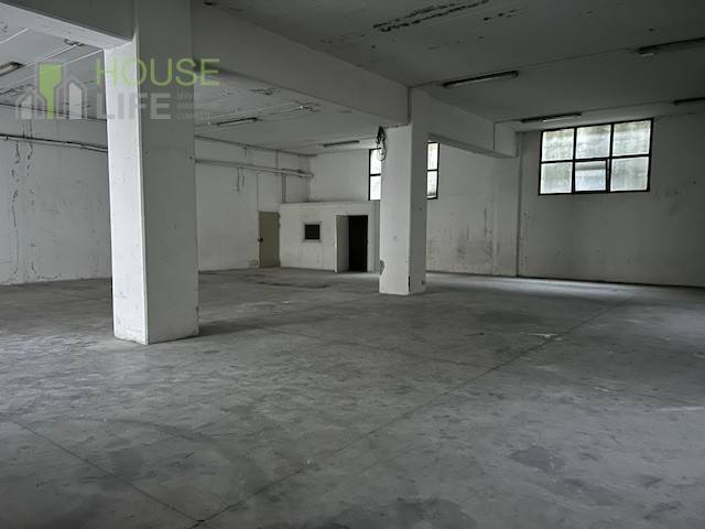 locale di sgombero in vendita a Malo in zona Molina