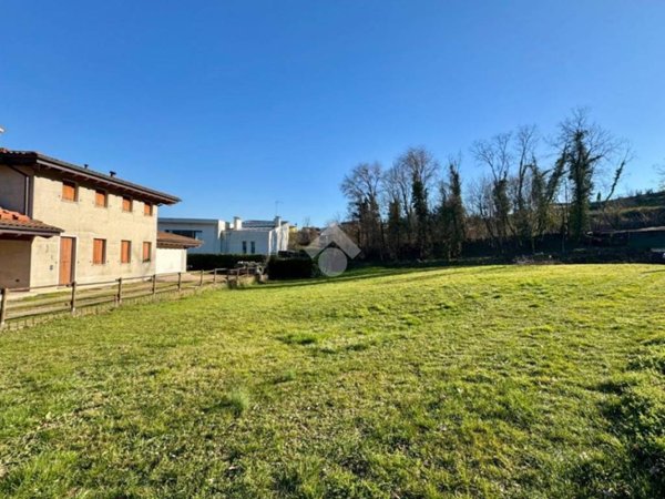 terreno edificabile in vendita a Malo in zona San Tomio