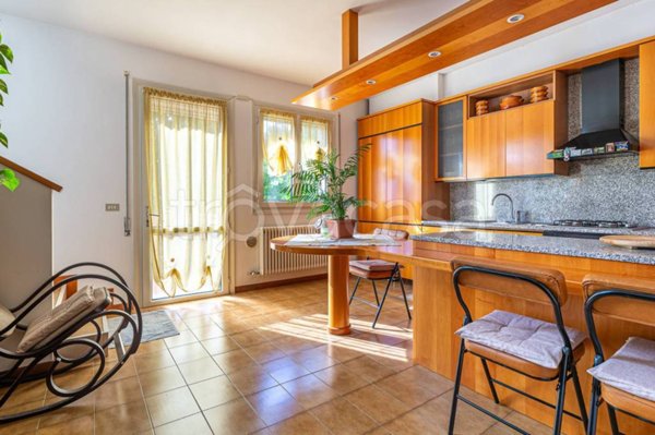 casa indipendente in vendita a Malo in zona San Tomio