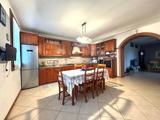 casa semindipendente in vendita a Malo