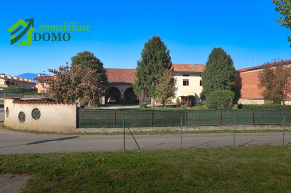 casa indipendente in vendita a Malo in zona Molina